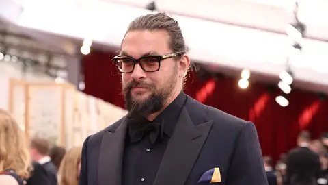 Jason Momoa en los Oscar 2022