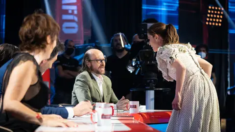 Raquel Sánchez Silva explota Arremete contra Santiago Segura