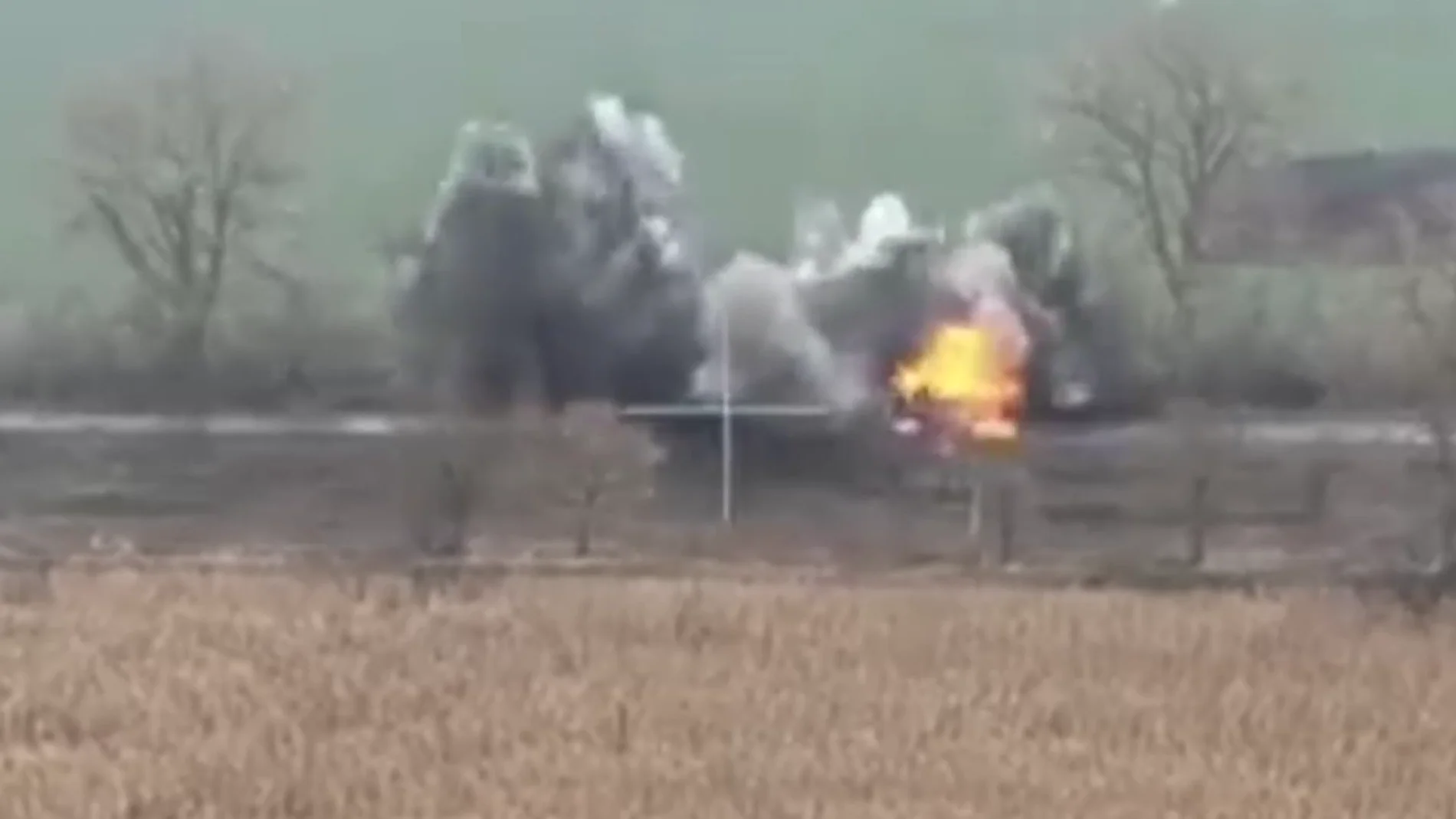 Emboscada a un vehículo militar ruso en Ucrania