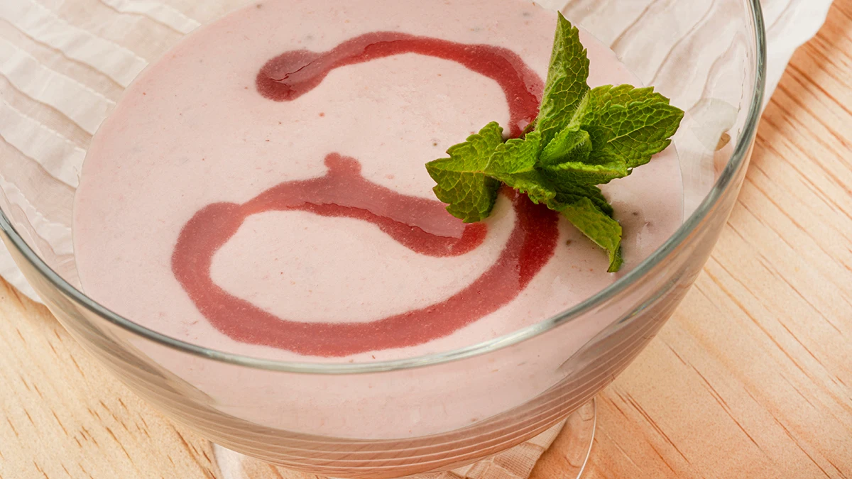 Postre fácil y rápido de Arguiñano: mousse de fresa Postre fácil y rápido de Arguiñano: mousse de fresa
