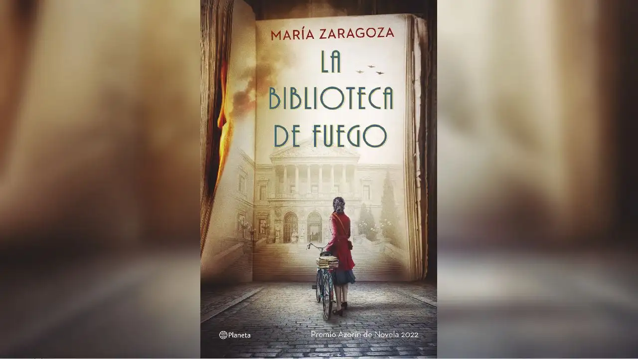 primer cap&iacute;tulo de 'La biblioteca de fuego', Premio Azor&iacute;n de Novela 2022