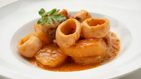 Receta de chipirones a la sidra, de Arguiñano: con pocos ingredientes y fácil de elaborar Receta de chipirones a la sidra, de Arguiñano: con pocos ingredientes y fácil de elaborar