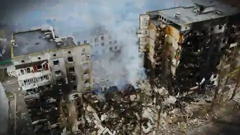 Muere un fotógrafo ucraniano mientras cubría la guerra Muere un fotógrafo ucraniano mientras cubría la guerra
