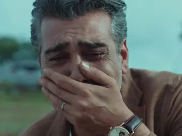 ¡Máxima tensión!: ¡Asya y Derin caen con el coche a un precipicio y Volkan es testigo de todo! ¡Máxima tensión!: ¡Asya y Derin caen con el coche a un precipicio y Volkan es testigo de todo!