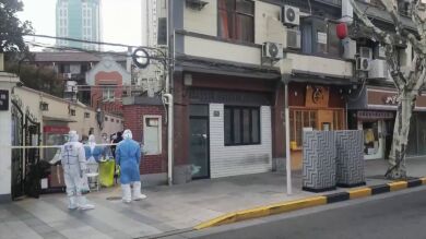 Shanghái confina a más de 26 millones de personas por su mayor brote de coronavirus de toda la pandemia