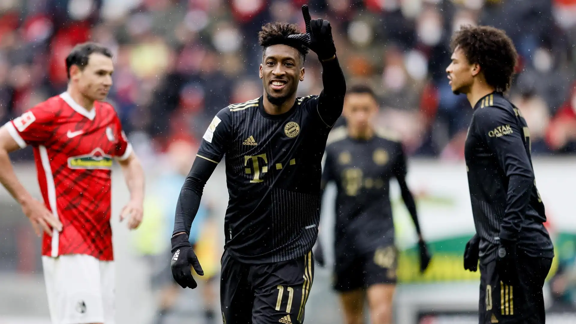 El Bayern juega 17 segundos ¡con 12 jugadores!: el Friburgo podría impugnar el partido El Bayern juega 17 segundos ¡con 12 jugadores!: el Friburgo podría impugnar el partido