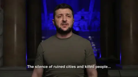 Zelenski interviene en la gala de los Grammy: "No hay nada más opuesto a la guerra que la música, el silencio es la muerte" Zelenski interviene en la gala de los Grammy: "No hay nada más opuesto a la guerra que la música, el silencio es la muerte"
