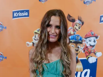 Verdeliss posa en un evento Verdeliss posa en un evento