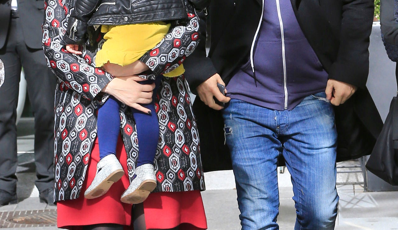 Laura Pausini junto a su hija y Paolo Carta