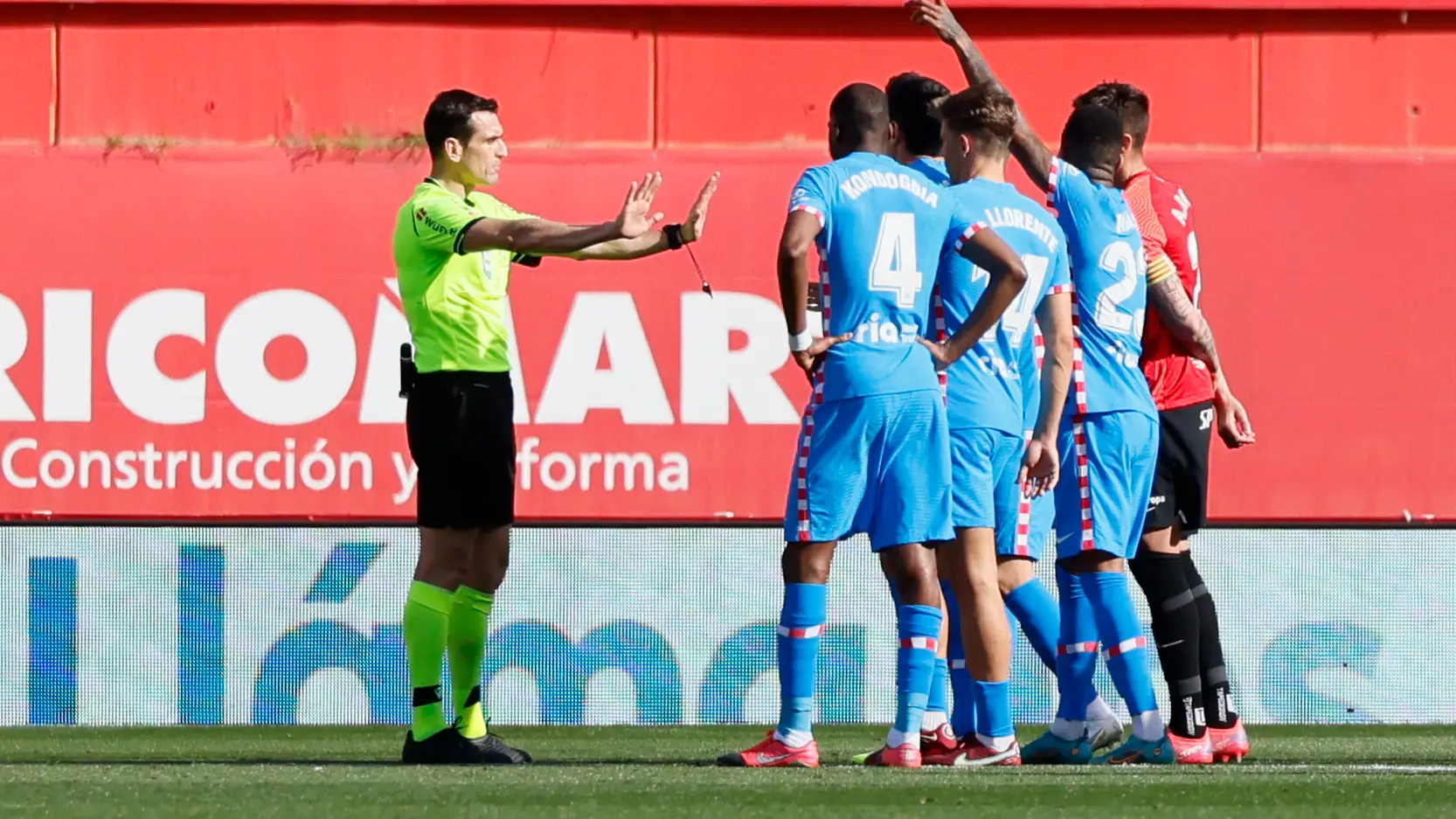 Muriqi y el muro del Mallorca frenan al Atl&eacute;tico en Liga antes de recibir al City