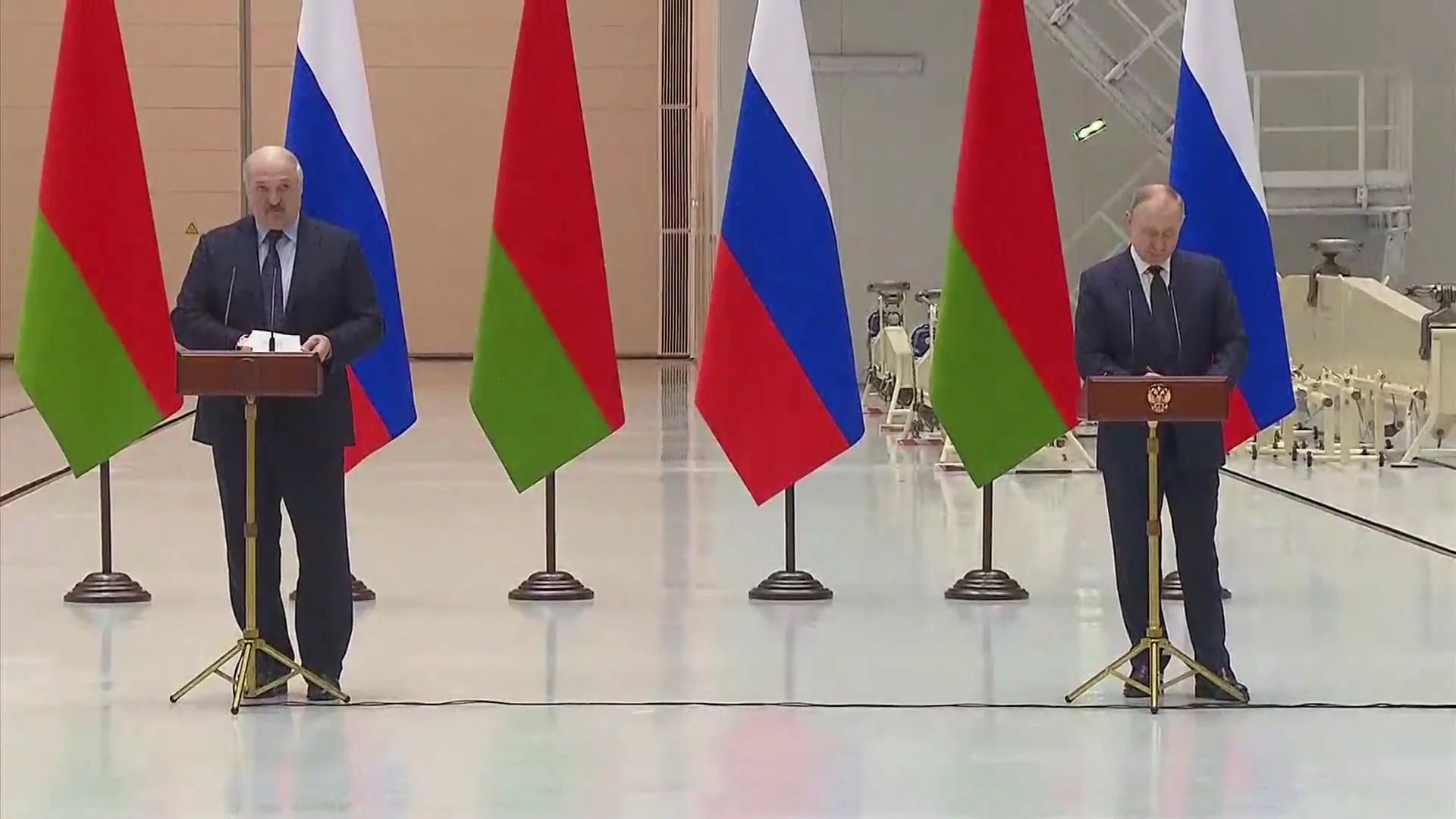 Los presidentes de Bielorrusia, Aleksandr Lukashenko, y Rusia, Vladímir Putin. Los presidentes de Bielorrusia, Aleksandr Lukashenko, y Rusia, Vladímir Putin.