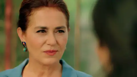 Saniye no soporta que Sevda ocupe el lugar de Hünkar: “Márchate de aquí” Saniye no soporta que Sevda ocupe el lugar de Hünkar: “Márchate de aquí”
