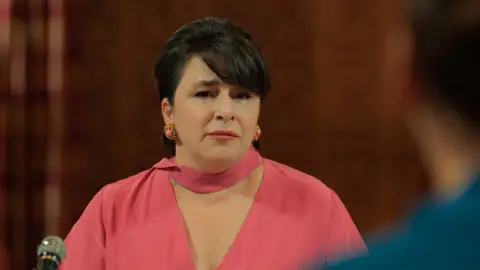 La declaración de Behice ante los medios: “Züleyha es la culpable de mi ataque” La declaración de Behice ante los medios: “Züleyha es la culpable de mi ataque”