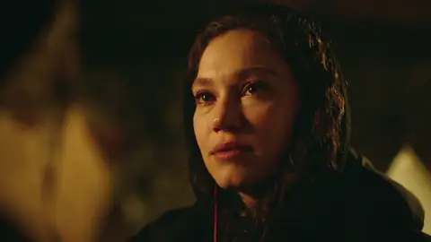 Rüya recoge basura, como Han, para intentar entenderlo: "No quiero nada de ti, solo que me dejes quererte" Rüya recoge basura, como Han, para intentar entenderlo: "No quiero nada de ti, solo que me dejes quererte"