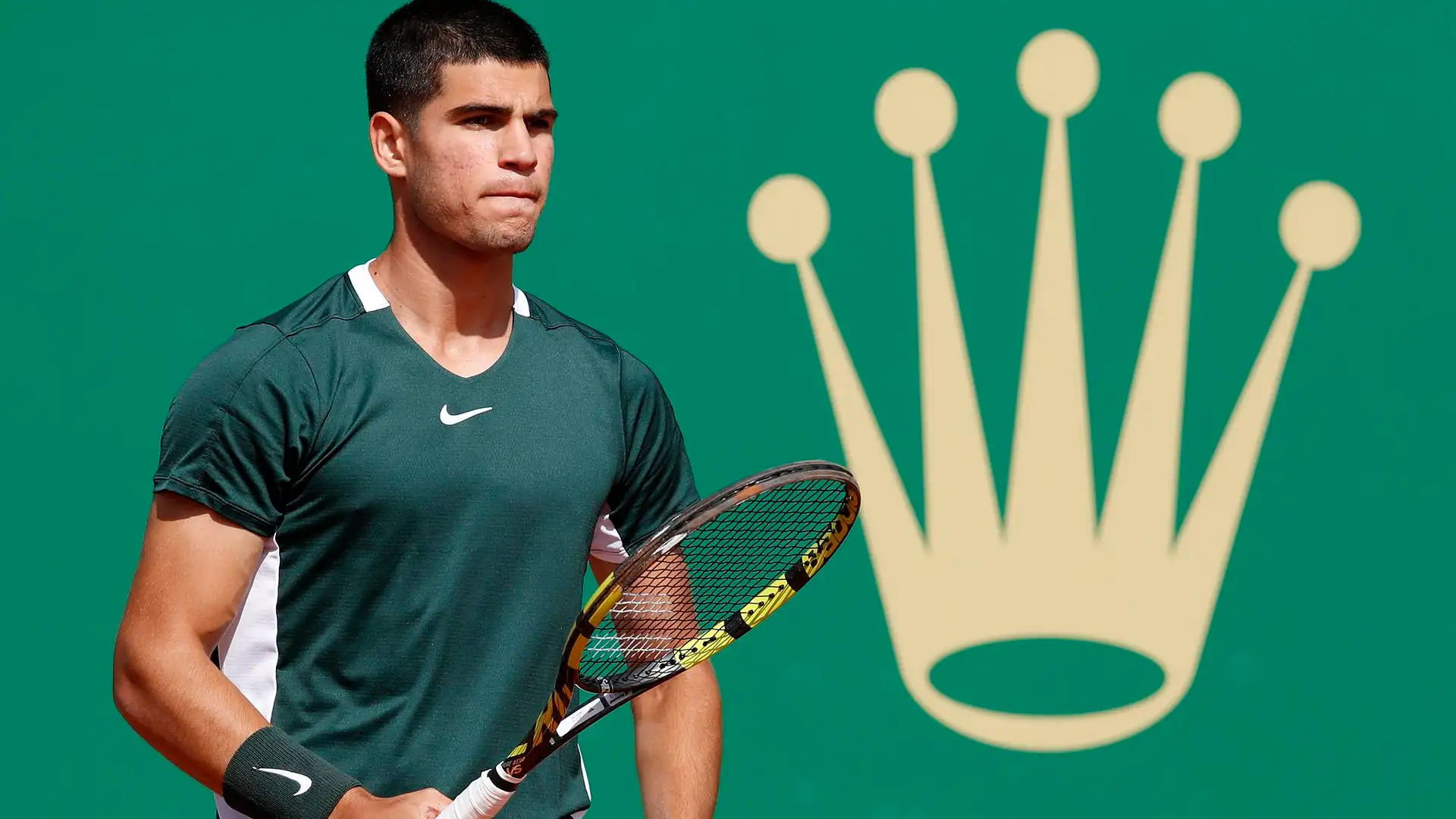 Alcaraz durante su partido en Montecarlo contra Korda Alcaraz durante su partido en Montecarlo contra Korda