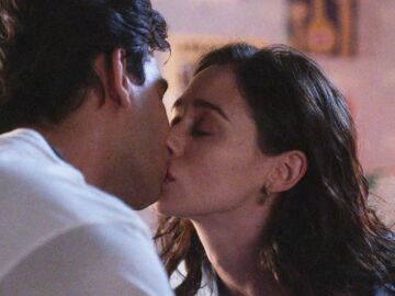 En el próximo capítulo… Alba y Tirso se besan mientras Rubén rechaza a Hugo