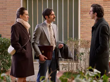 El fuerte enfrentamiento entre Raúl y Emilio por Julieta: "Eres un miserable" El fuerte enfrentamiento entre Raúl y Emilio por Julieta: "Eres un miserable"