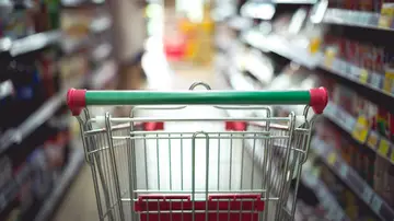 Quejas de los clientes de los supermercados por una menor cantidad de producto y precios más caros