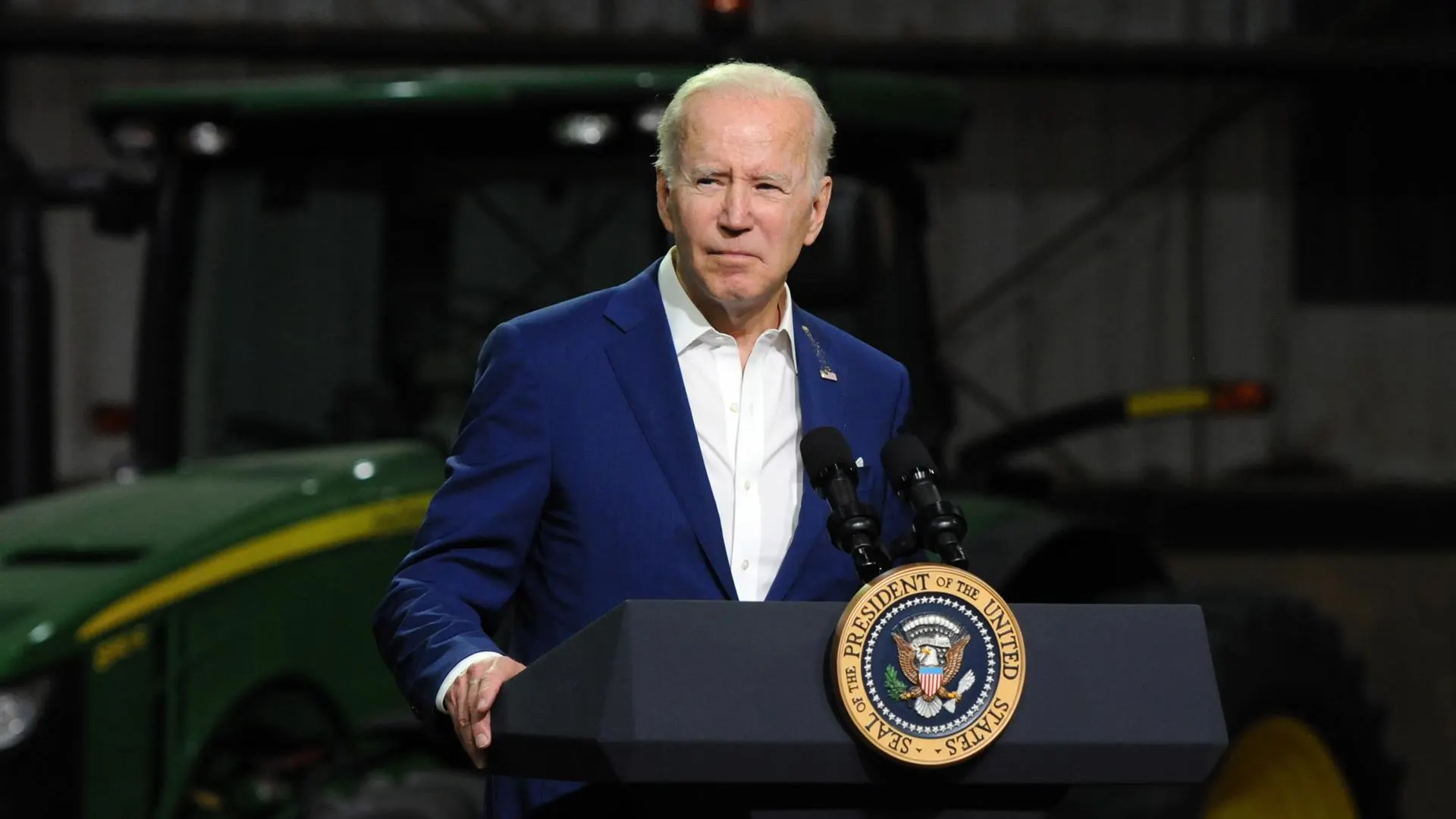 Biden describe la guerra en Ucrania como "genocidio" Biden describe la guerra en Ucrania como "genocidio"