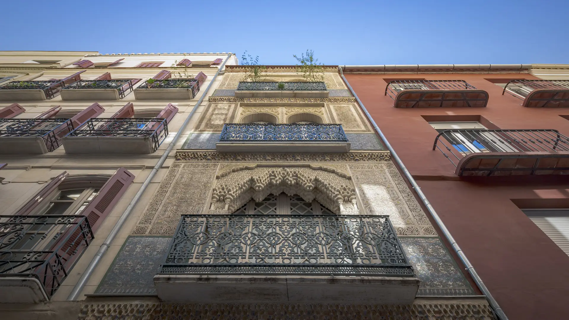 Más de 20.000 casas en venta con más de 120 m2 desde 60.000 euros Más de 20.000 casas en venta con más de 120 m2 desde 60.000 euros