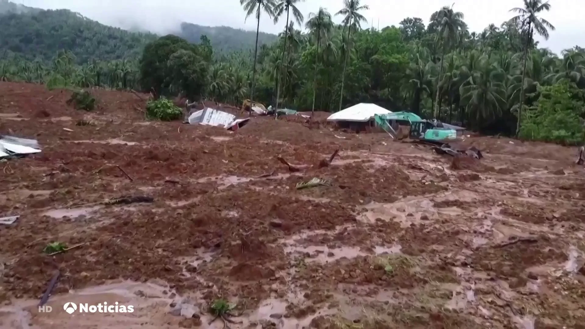 La tormenta 'Megi' deja al menos 67 muertos y 45.000 afectados en inundaciones en Filipinas La tormenta 'Megi' deja al menos 67 muertos y 45.000 afectados en inundaciones en Filipinas