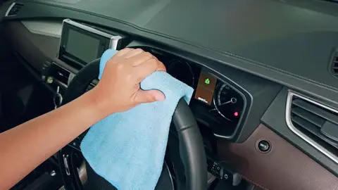 Cosas que deberías llevar siempre en el coche LISTADO COMPLETO