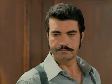 Demir no se rinde con Züleyha: “Un día entenderás que soy yo quien te merece” Demir no se rinde con Züleyha: “Un día entenderás que soy yo quien te merece”