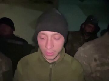 Las imágenes de los marines ucranianos apresados por Rusia: "Tuvimos que rendirnos, nos tenían rodeados"