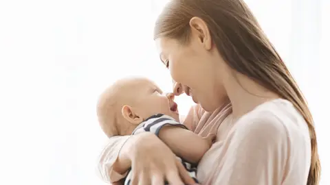 Vínculo madre-hijo Vínculo madre-hijo