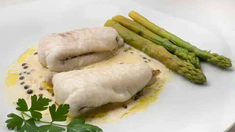 Arguiñano te enseña a preparar la espectacular receta de gallo con salsa de pimienta verde Arguiñano te enseña a preparar la espectacular receta de gallo con salsa de pimienta verde