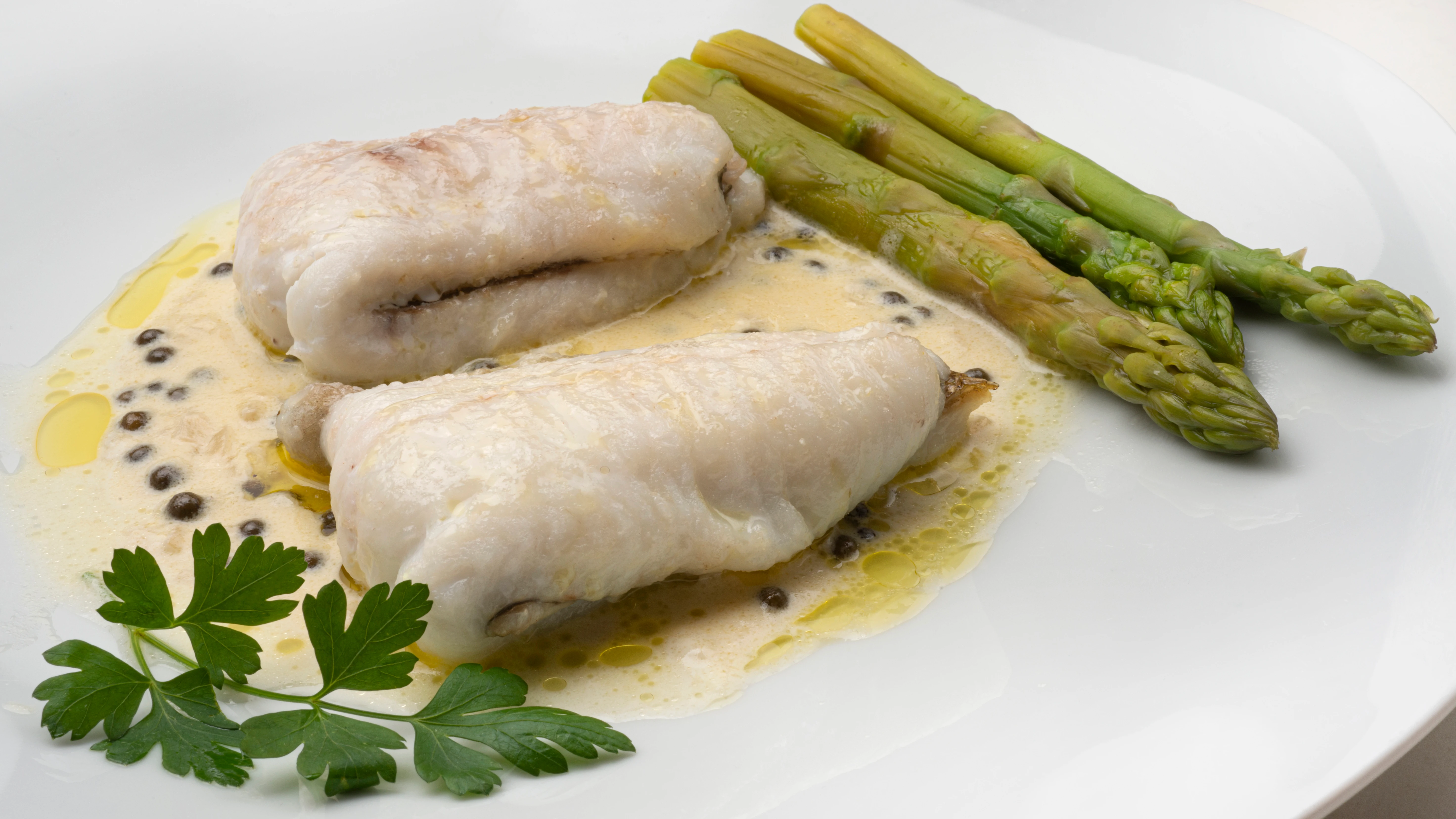 Arguiñano te enseña a preparar la espectacular receta de gallo con salsa de pimienta verde Arguiñano te enseña a preparar la espectacular receta de gallo con salsa de pimienta verde