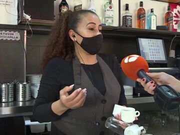 Lucía, encargada de un bar en Vallecas