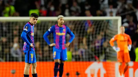 Pedri (i), ante el Eintracht Pedri (i), ante el Eintracht