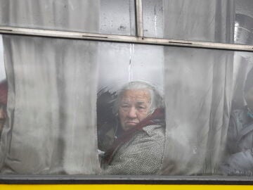 50.000 ucranianos regresan cada día a Kiev tras la retirada de las tropas rusas