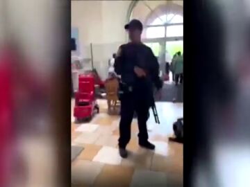 Doce heridos en un tiroteo en un centro comercial de Carolina del Sur