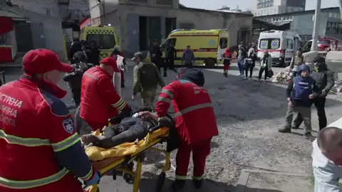 Ucrania teme un desembarco naval tras el ultimátum de Rusia Ucrania teme un desembarco naval tras el ultimátum de Rusia