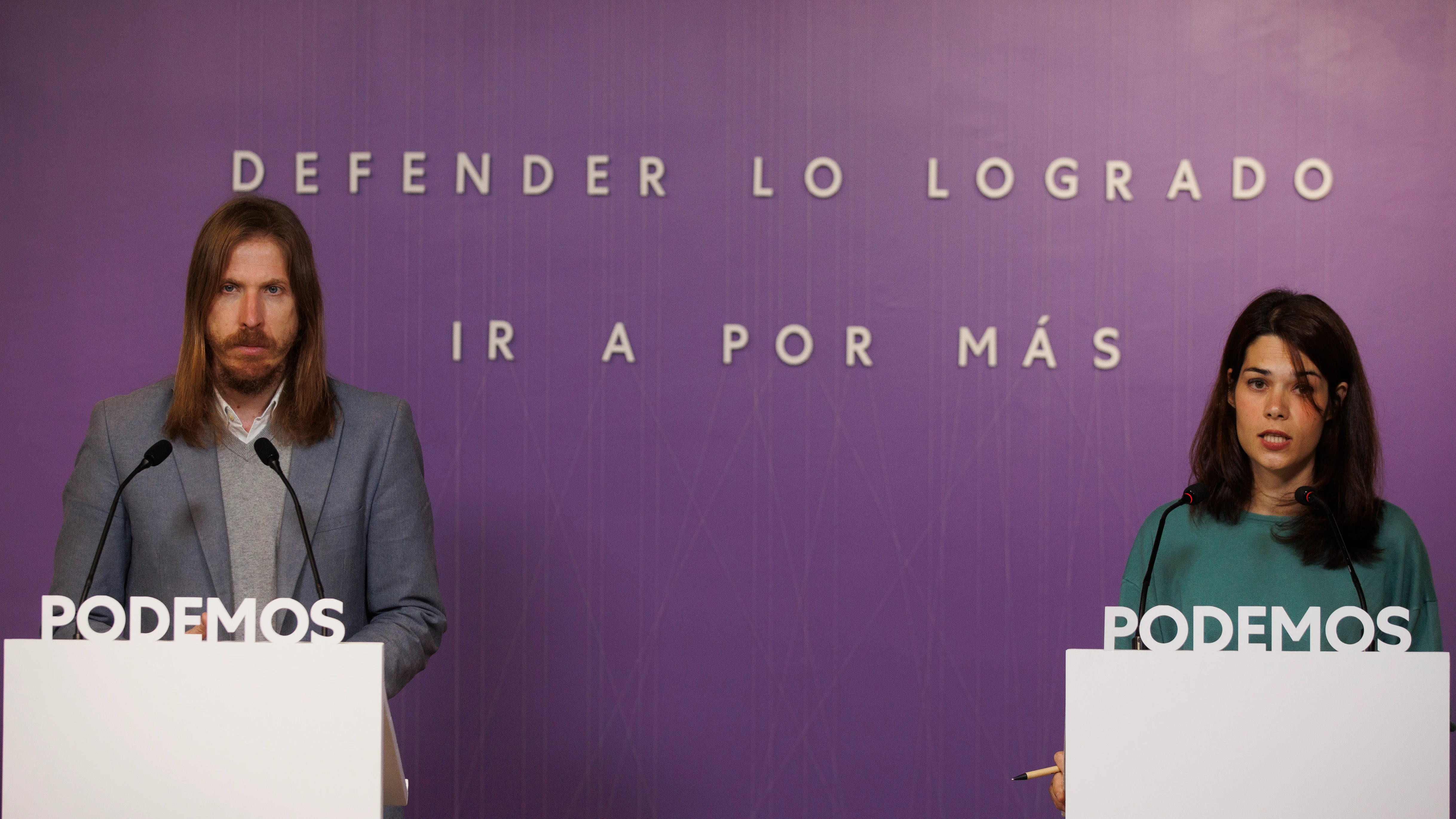 Los portavoces de Podemos Isa Serra y Pablo Fernández, Los portavoces de Podemos Isa Serra y Pablo Fernández,