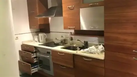 Imagen de la cocina de la vivienda alquilada donde se realizó la fiesta Imagen de la cocina de la vivienda alquilada donde se realizó la fiesta