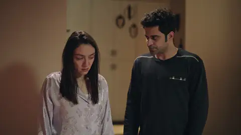 La inesperada idea de Gülben para no dormir con Esat: ¿Cómo reaccionará él? La inesperada idea de Gülben para no dormir con Esat: ¿Cómo reaccionará él?