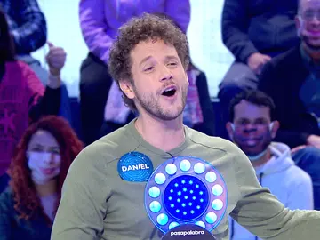 ¡Qué lujazo! La voz de Daniel Diges cantando ‘Va todo al ganador’ de ABBA en ‘Pasapalabra’ ¡Qué lujazo! La voz de Daniel Diges cantando ‘Va todo al ganador’ de ABBA en ‘Pasapalabra’