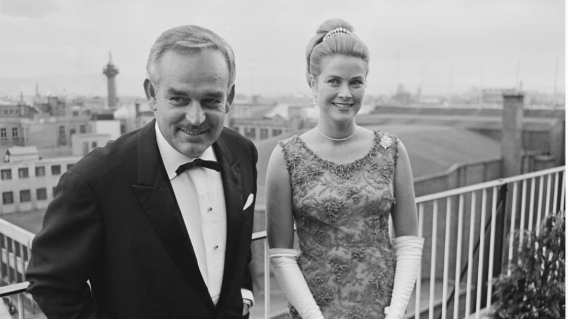 Pr&iacute;ncipe Rainiero de M&oacute;naco y Grace Kelly