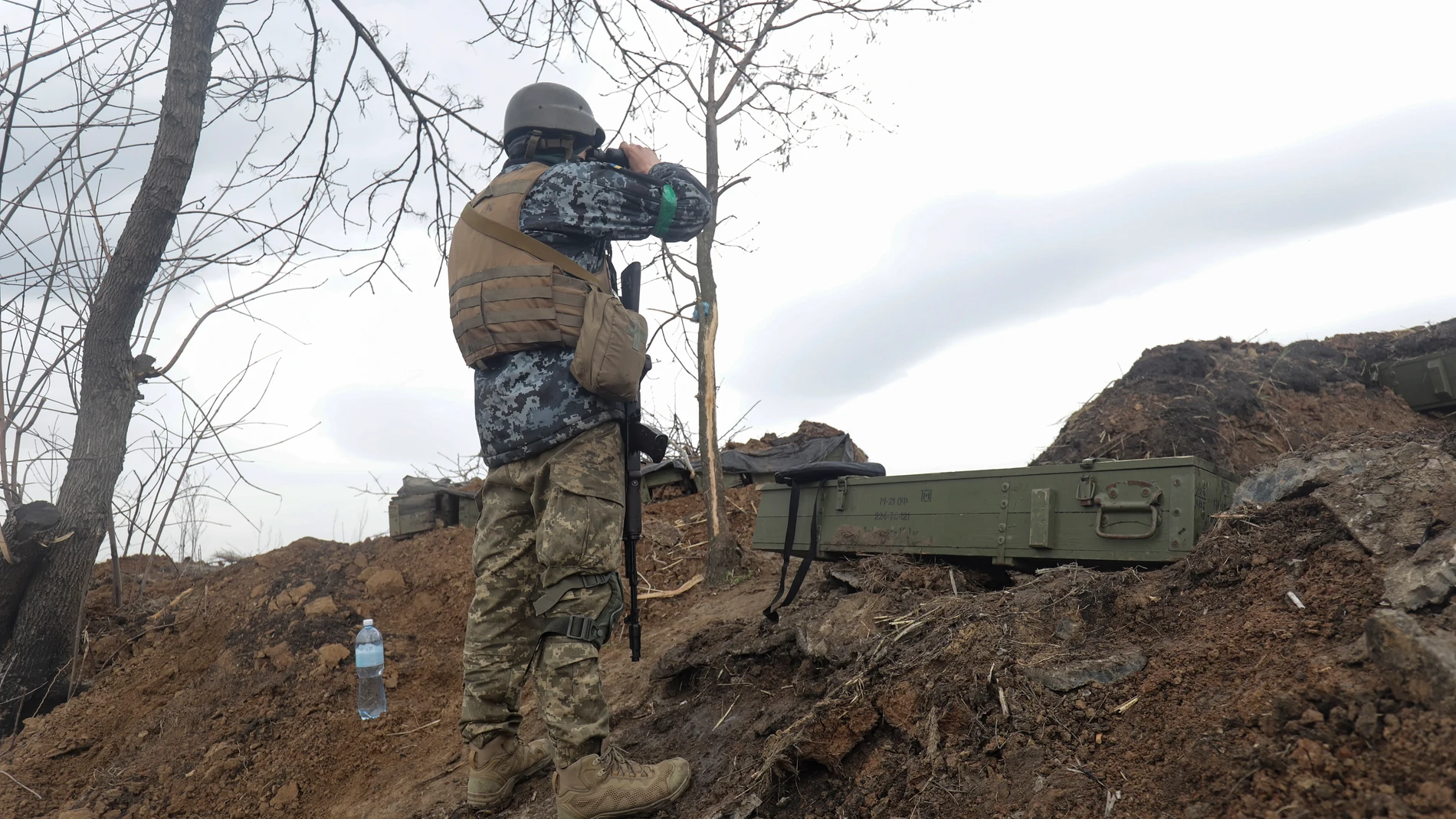 Foto de archivo de un militar en el Donetsk, Ucrania