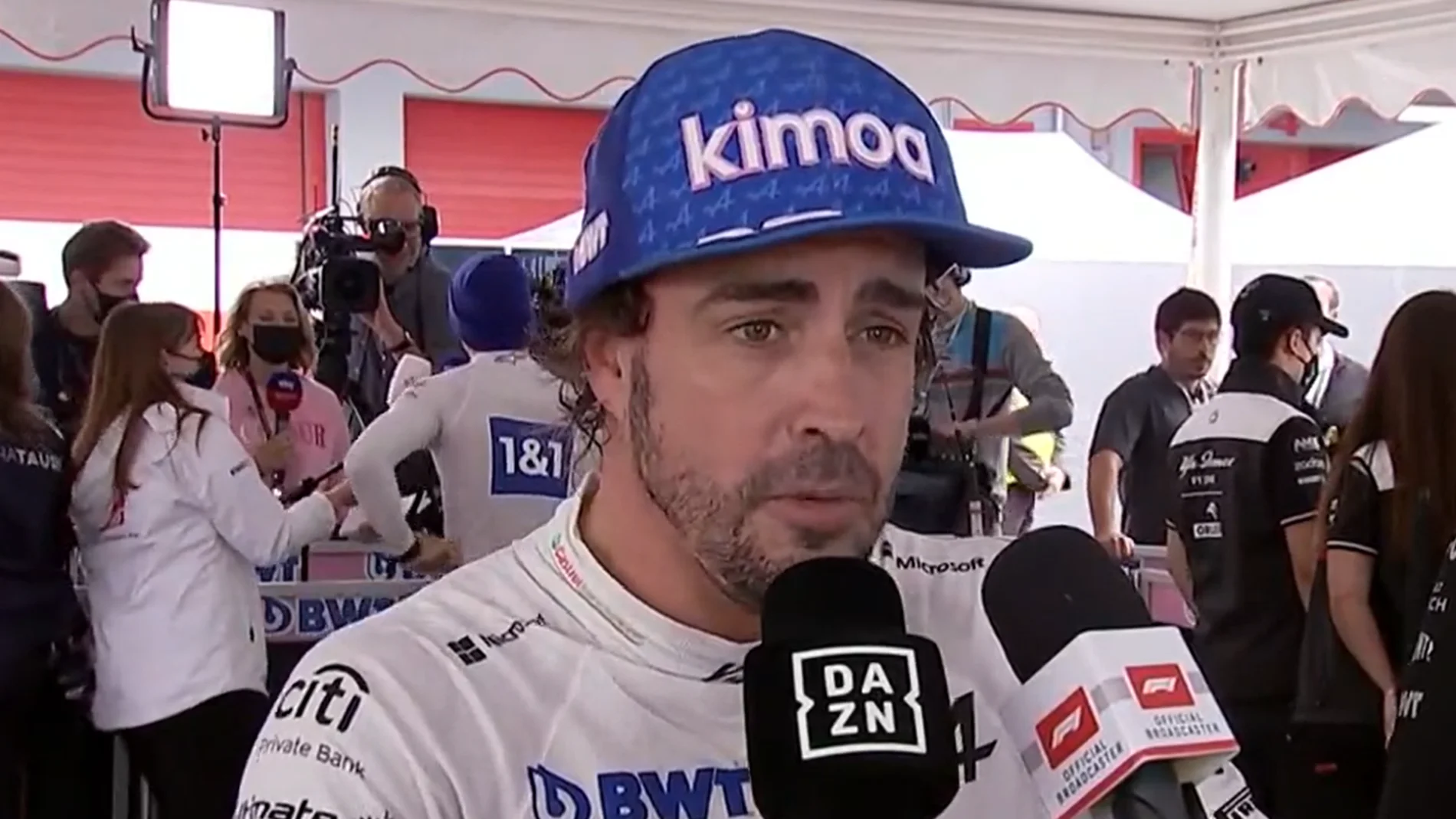 Alonso, tras pasar del 5º al 9º en el sprint: &quot;Estoy decepcionado, no hemos tenido ritmo&quot;