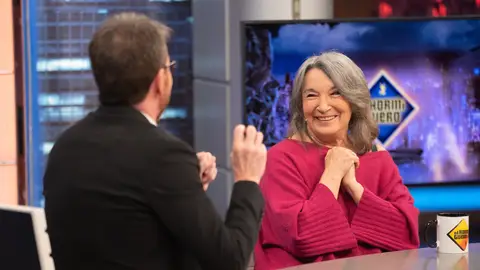 Petra Martínez pide perdón a su hermana desde 'El Hormiguero 3.0' por su provocador discurso sobre la masturbación en los Premios Feroz 2022 Petra Martínez pide perdón a su hermana desde 'El Hormiguero 3.0' por su provocador discurso sobre la masturbación en los Premios Feroz 2022