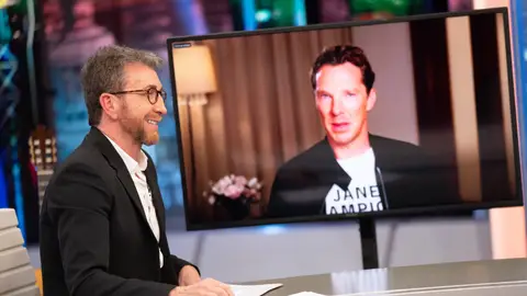 Benedict Cumberbatch confiesa en 'El Hormiguero 3.0' lo más extraño de rodar con Marvel: "Te sientes absurdo y ridículo" Benedict Cumberbatch confiesa en 'El Hormiguero 3.0' lo más extraño de rodar con Marvel: "Te sientes absurdo y ridículo"