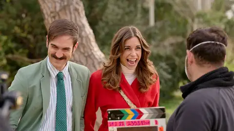 El paseo entre Raúl y Coral, detrás de las cámaras: ¡Te mostramos las imágenes más divertidas! El paseo entre Raúl y Coral, detrás de las cámaras: ¡Te mostramos las imágenes más divertidas!