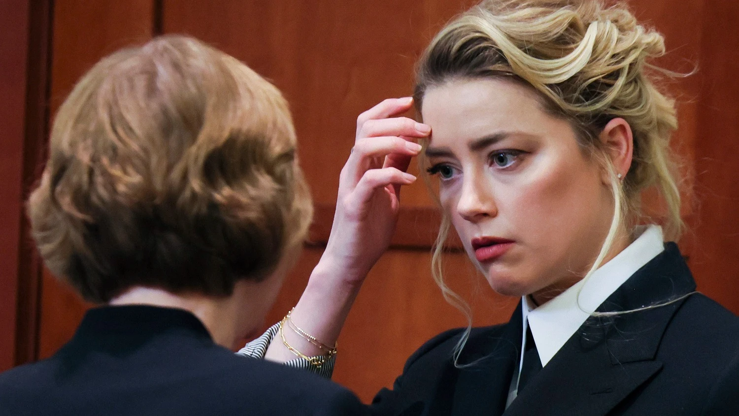 Amber Heard durante una sesi&oacute;n del juicio contra Johnny Depp