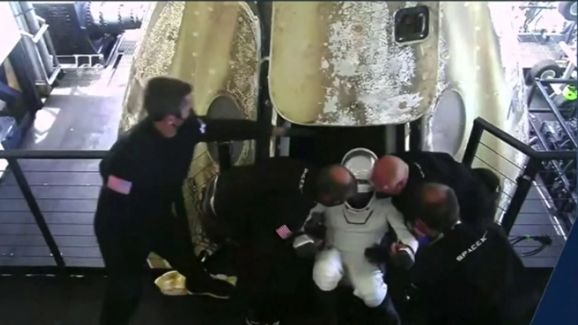 Regresan con éxito a la Tierra los turistas espaciales de la primer viaje privado a la Estación Espacial Internacional