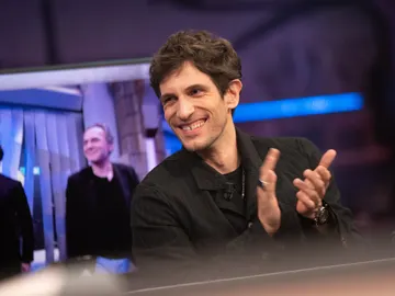 El divertido zasca de Pablo Motos a Quim Gutiérrez en 'El Hormiguero 3.0': "Es normal que te pongan estos papeles..." El divertido zasca de Pablo Motos a Quim Gutiérrez en 'El Hormiguero 3.0': "Es normal que te pongan estos papeles..."
