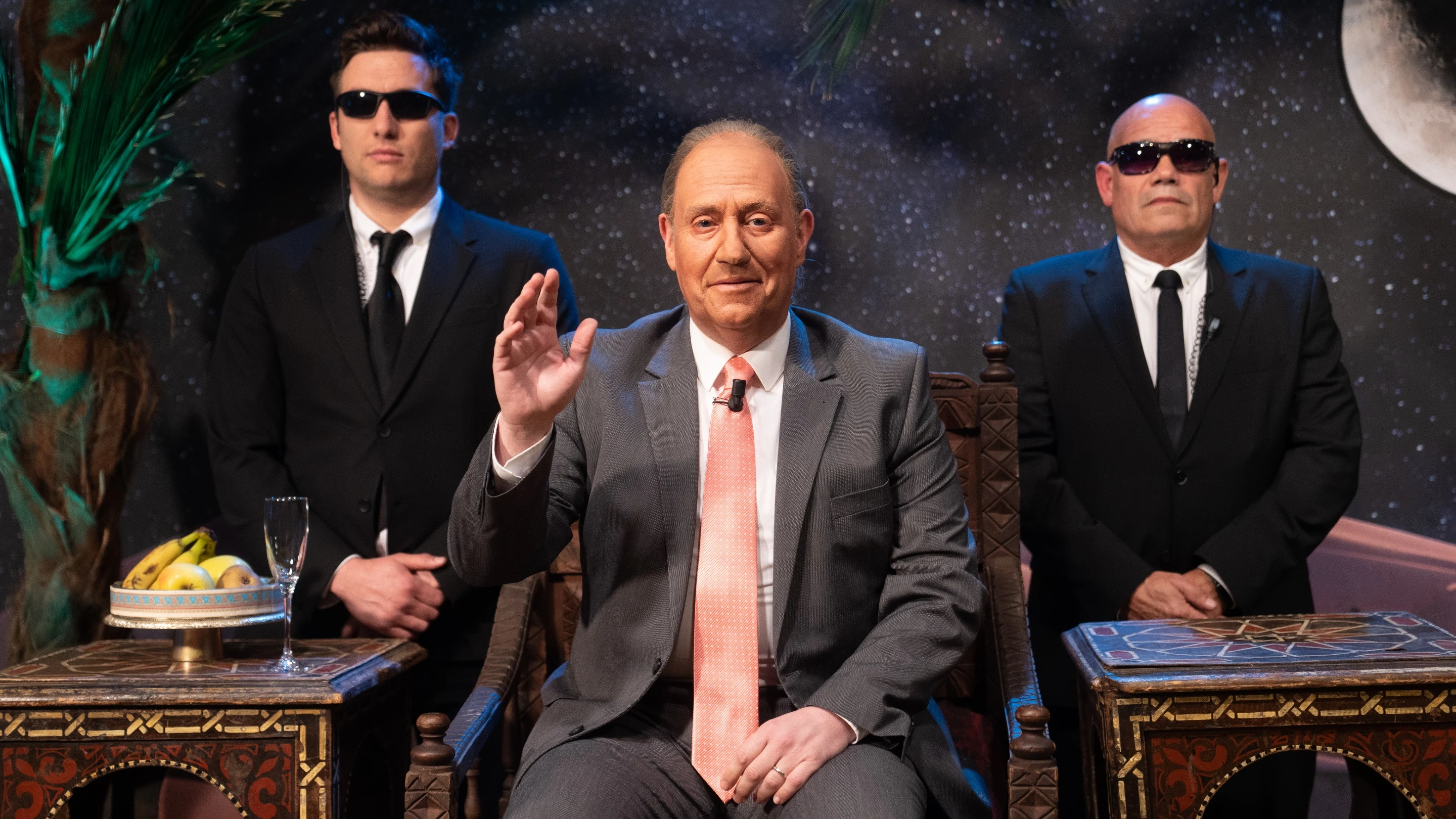 El doble del rey emérito Juan Carlos bromea en 'El Hormiguero 3.0' con el patrimonio de Felipe VI: "Estoy por hacerle un bizum al pobre"